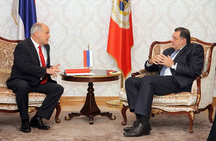 Inzko Dodik