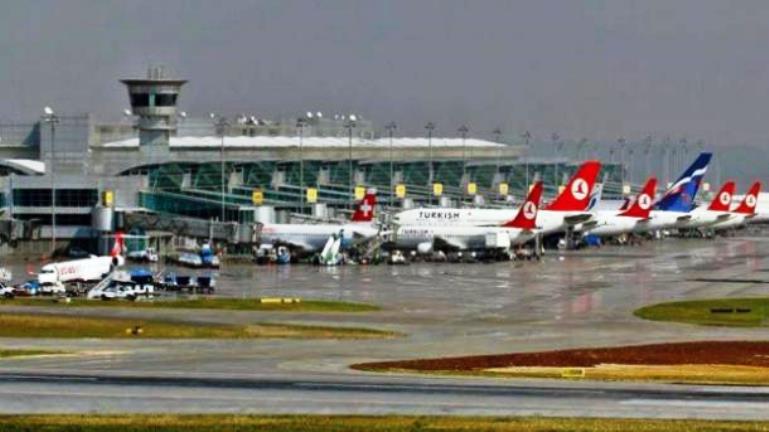 Na aerodromu “Ataturk ” vazdušni saobraćaj vraćen u normalu