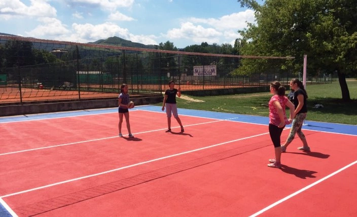 FOTO: Obnovljeni sportski tereni na Kamberovića polju