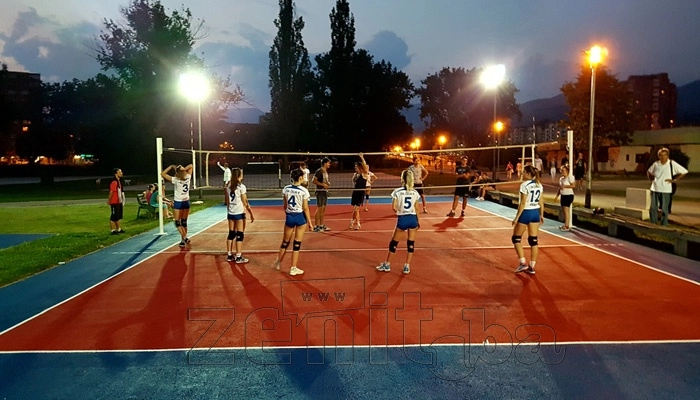 VIDEO+FOTO: Svečano otvoreni obnovljeni sportski tereni na Kamberovića polju