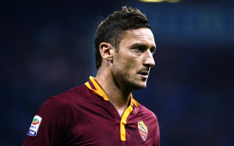 VIDEO: Otisnut poseban dres za Tottijev današnji oproštaj od Rome