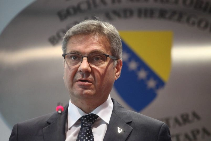 Zvizdić: Odluku Vlade FBiH treba odmah promijeniti