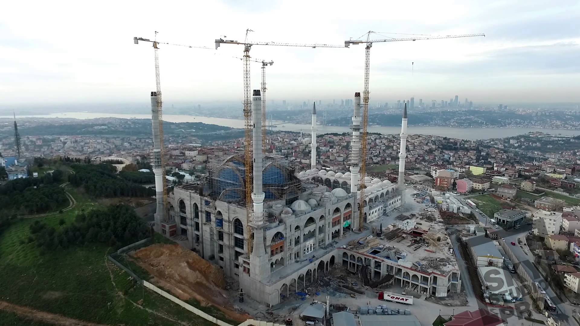 Video: Danas otvorenje najveće džamije u Turskoj