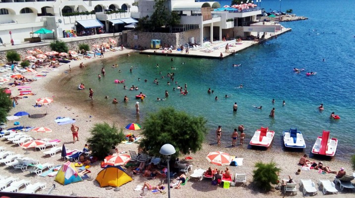 Policija u Neumu žene u burkiniju otjerala s plaže