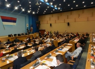 Opozicija protiv sjednice o otkazivanju referenduma u RS-u