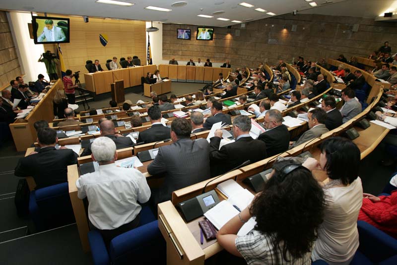 U Parlamentu FBiH predat prijedlog za izglasavanje nepovjerenja Federalnoj vladi