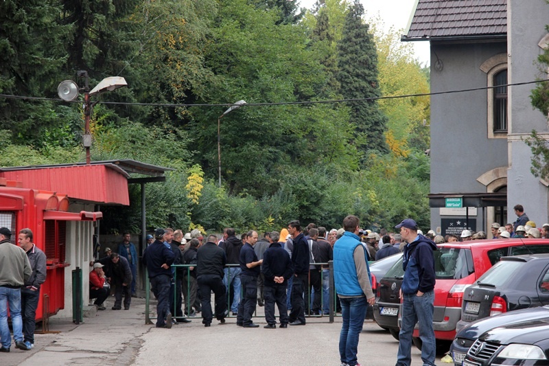 Članovi Sindikalnog odbora zeničkog rudnika stupili u štrajk glađu