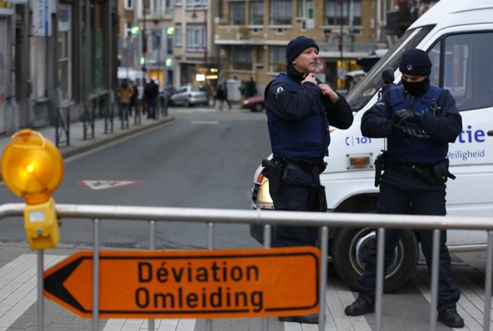 Brisel: Žena naoružana mačetom ranila troje ljudi u autobusu