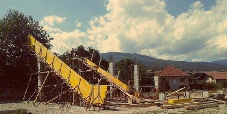 Novi Travnik dobija nove tribine na nogometnom terenu