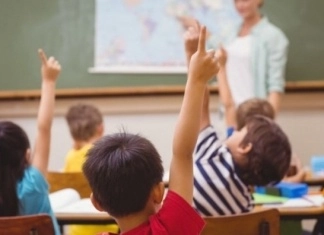 Djeca bogatih i obrazovanih roditelja imaju veće šanse za uspjeh u školi