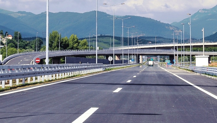 Saobraćajna nezgoda na dionici puta A1 Kakanj- Zenica