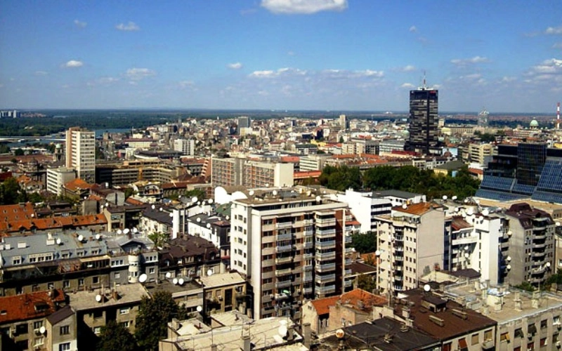 U Srbiji od ponedjeljka počinju s radom frizerski saloni, teretane i sve pijace