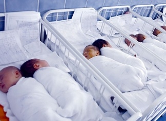 U protekla 24 sata u Zenici rođeno 16 novih beba