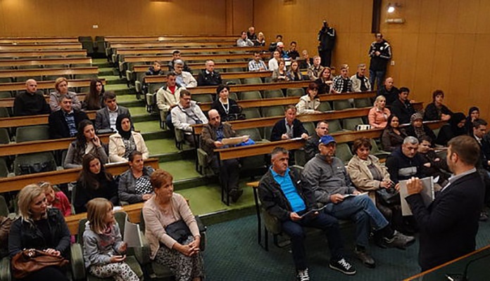 Fondacija “Hastor” stipendira osnovce, srednjoškolce i studente u ZDK