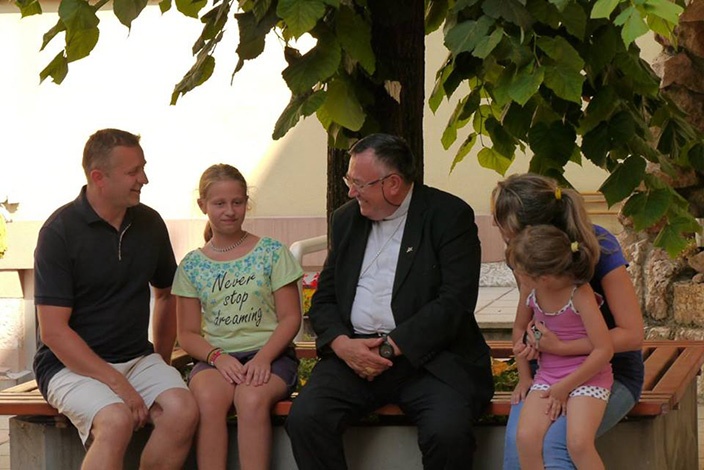 FOTO: Prvi međureligijski susreti obitelji u Bosni i Hercegovini