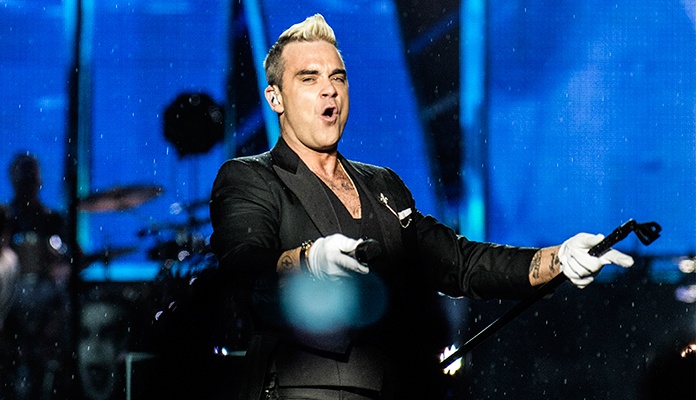 VIDEO: Robbie Williams predstavio singl “partijaj na ruski način”