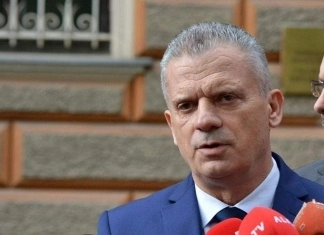 Radončić: Ljudi koji uđu u BiH morat će ići u 14-dnevni karantin u najgorim uslovima