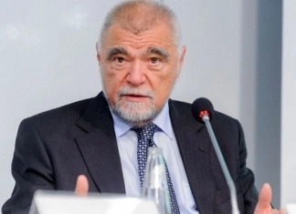 Mesić: Ekser u mrtvački sanduk SFRJ zabili Milošević i Tuđman