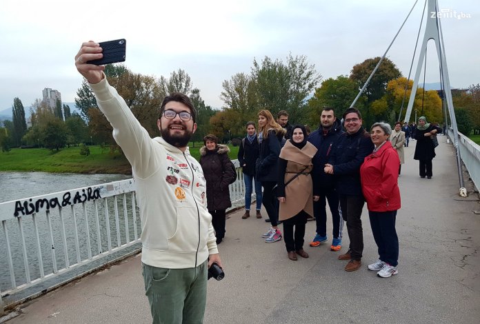 FOTO: Pogledajte turističku turu Afana Abazovića “UPOZNAJTE BOSNE ZJENICU”