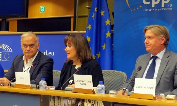 Šuica: Krajem oktobra rezolucija EU o Dodiku