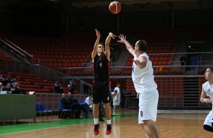 Košarkaši Čelika zahvaljujući Biliću i Durmi do pobjede nad Igmanom