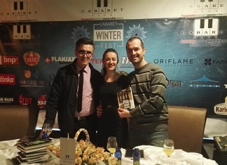 U okviru “Cabaret Winter Festa” nastupio književnik Muhamed Mahmutović