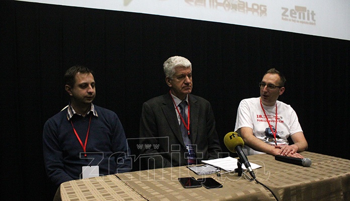 FOTO: Počeo 18. Festival filma djece i omladine u Zenici