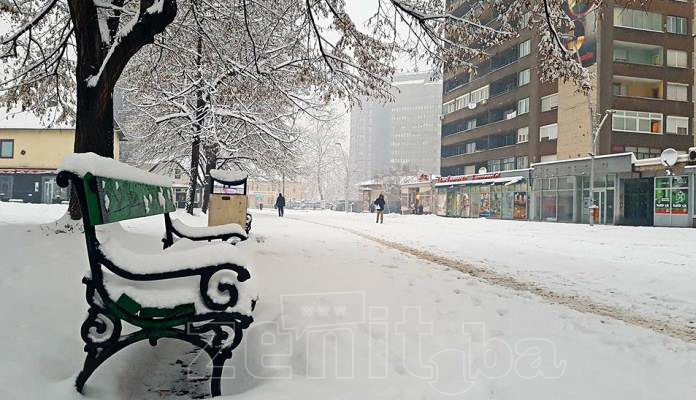 Oblačno sa snijegom i narednih dana u BiH