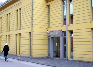 Udruženje “Mladi u Akciji” organizovalo humanitarnu izložbu slika