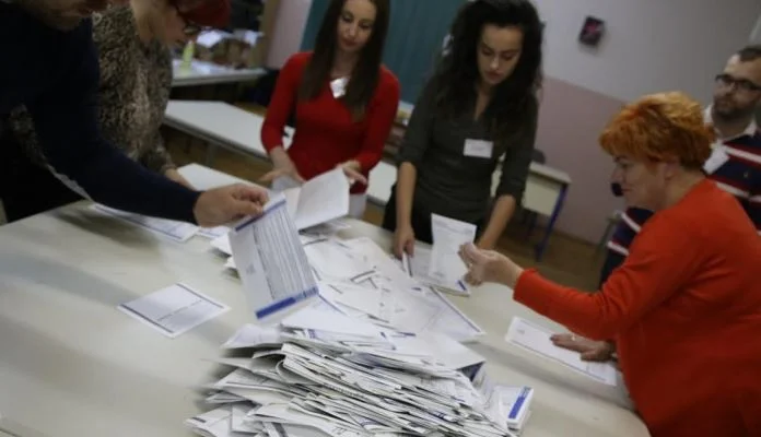 U Zenici na izbore izašlo 53% glasača