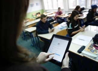 Modernizacija zeničkih škola: Uvodi se usluga “Hitni SMS”
