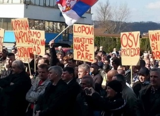 Stotine radnika Željeznica RS protestuju na ulicama Doboja