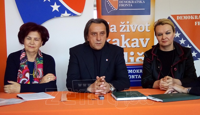 FOTO: DF Zenica o smjeni Draženke Subašić u Skupštini ZDK