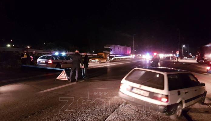 FOTO: Saobraćajna na ulazu u Zenicu, povrijeđena pješakinja