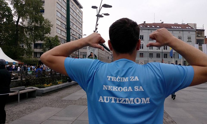FOTO: Zeničanin Emir istrčao maraton u Sarajevu, prikupio 821KM