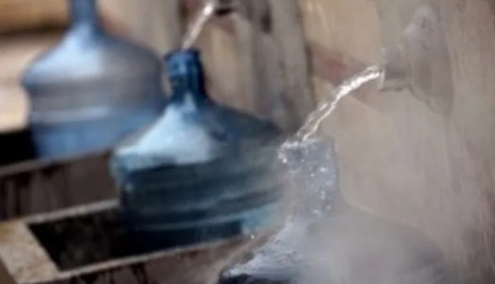 Nepoznate osobe oštetile javnu česmu u Klopču