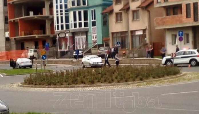 FOTO: U sudaru dva automobila na GGM-u povrijeđena jedna osoba