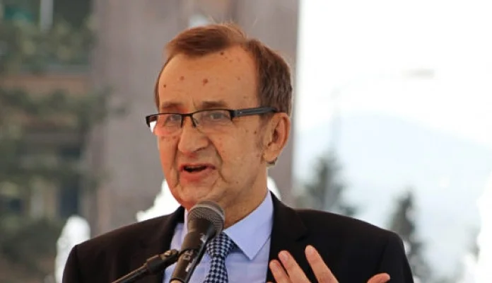 Posthumno dodijeljeno priznanje Husejinu Smajloviću