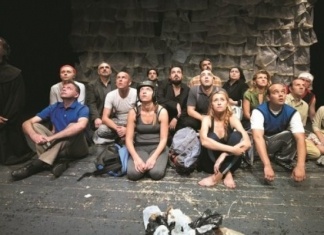 “Mrtve ribe plivaju na leđima” petog dana Festivala bh. drame