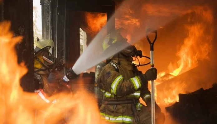 U zeničkom naselju Odmut gorio podrum stambene zgrade