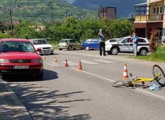 U saobraćajnoj na putu prema Tetovu povrijeđen maloljetnik