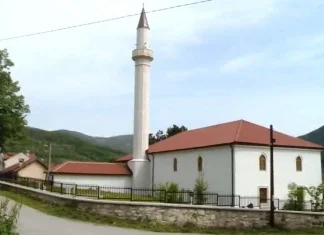 Kolike su plaće uposlenika Rijaseta Islamske zajednice ?