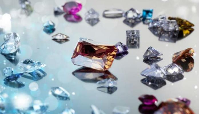 Milijarde tona dijamanata ispod površine Zemlje