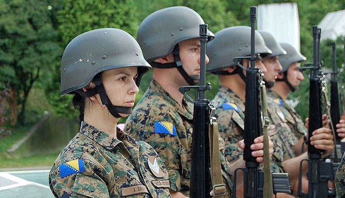 Oružane snage BiH napustilo više od 400 vojnika