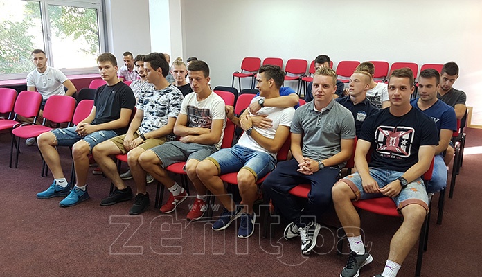 Obavljena prozivka igrača NK Čelika, sutra prvi trening (FOTO)