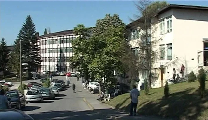 Dva pacijenta zaražena virusom H1N1 preminula u Zenici