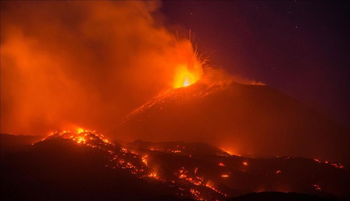 Aktivirao se vulkan u južnom Japanu nakon 250 godina