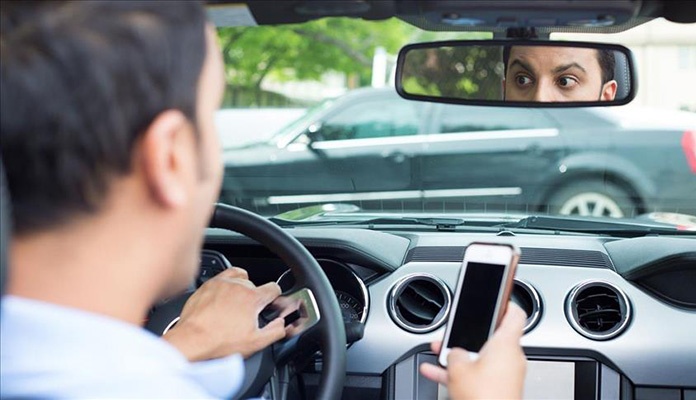 U Hrvatskoj 91 posto vozača koristi mobitel u vožnji