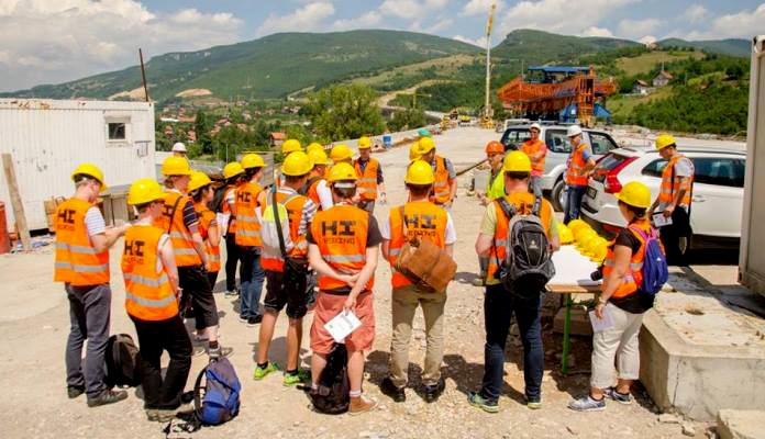 Njemački studenti posjetili gradilište autoputa kod Zenice (FOTO)