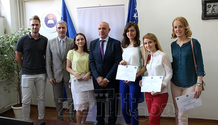 Održana promocija najboljih studenata Univerziteta u Zenici (FOTO)